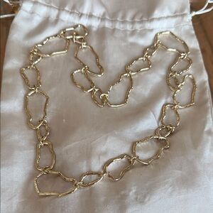 Elegant Gold Chain Necklace